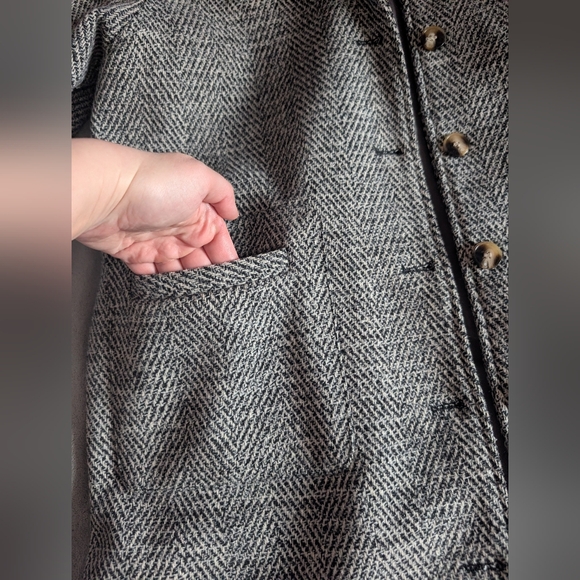 Oak + Fort Herringbone Coat - Picture 5 of 9